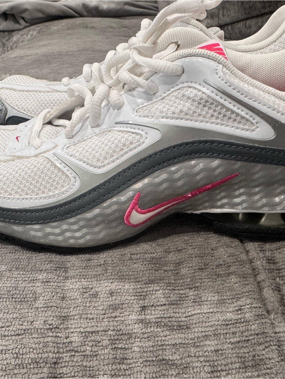 Nike Women’s White, Gray & Pink Mesh Sneakers